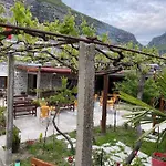 Kulla E Vjeter Pensjonat