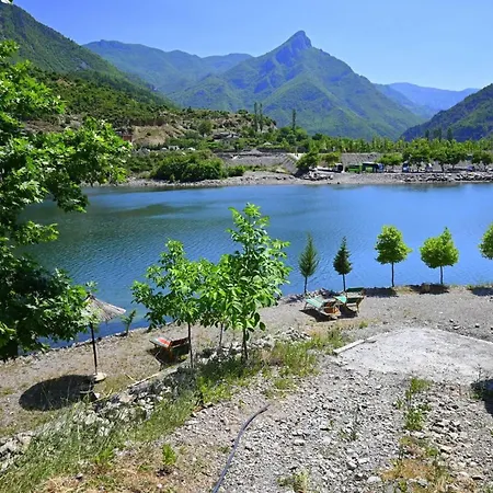 Kulla E Vjeter Gasthof